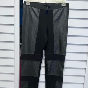 BCBGMAXAMARIA PANTS !!